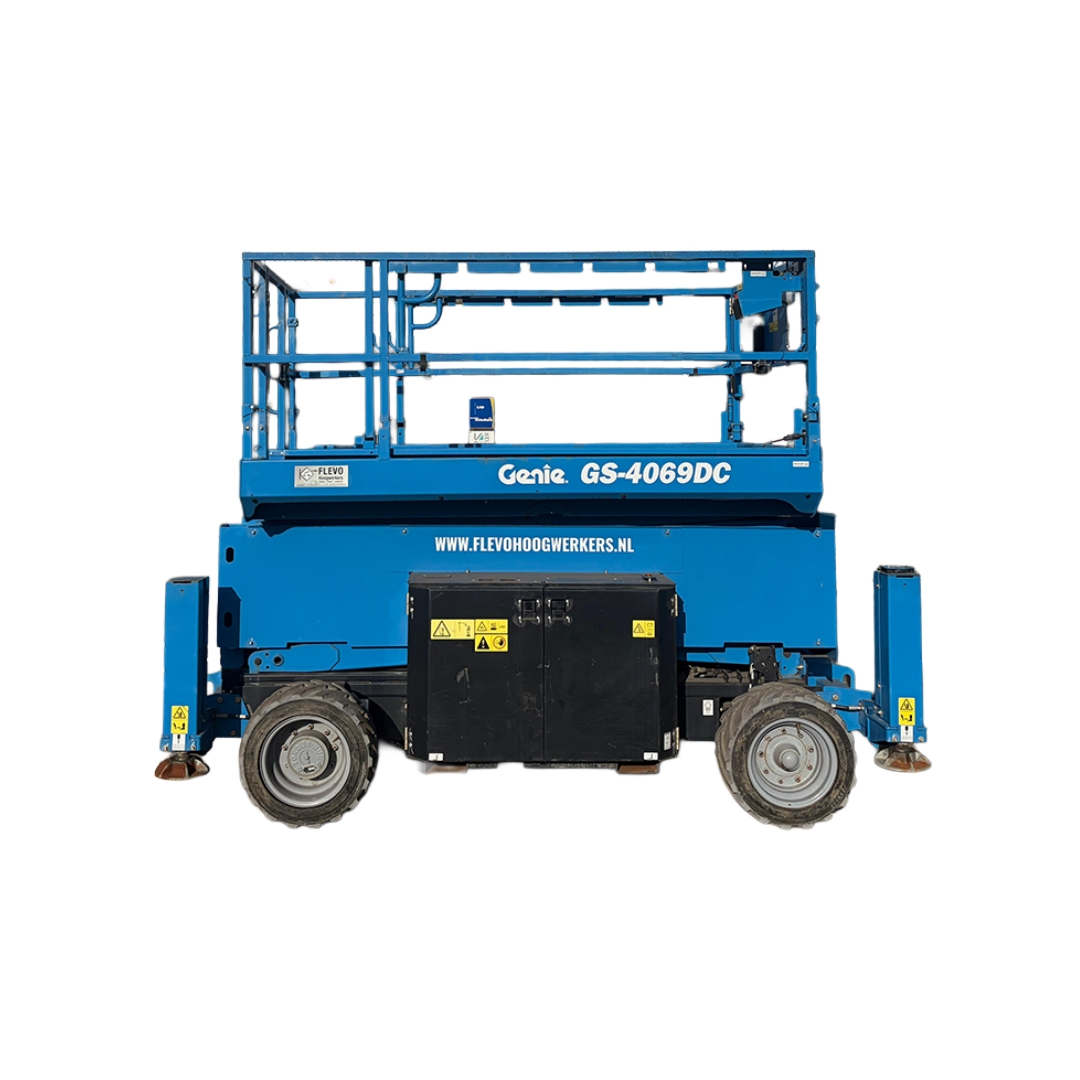 14 meter ruwterrein schaarhoogwerker afbeelding 14 meter ruwterrein schaarhogwerker